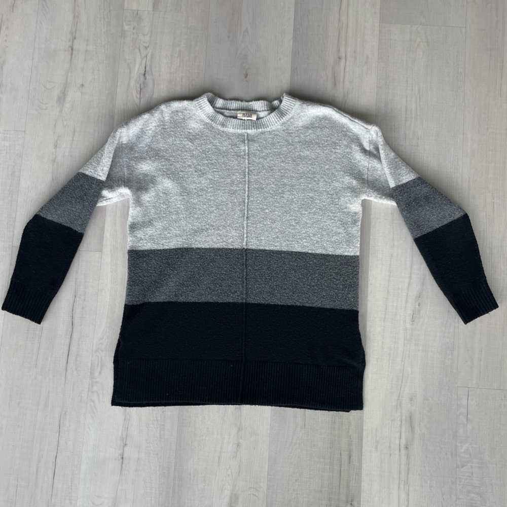 Fri-color sweater - Super Soft!